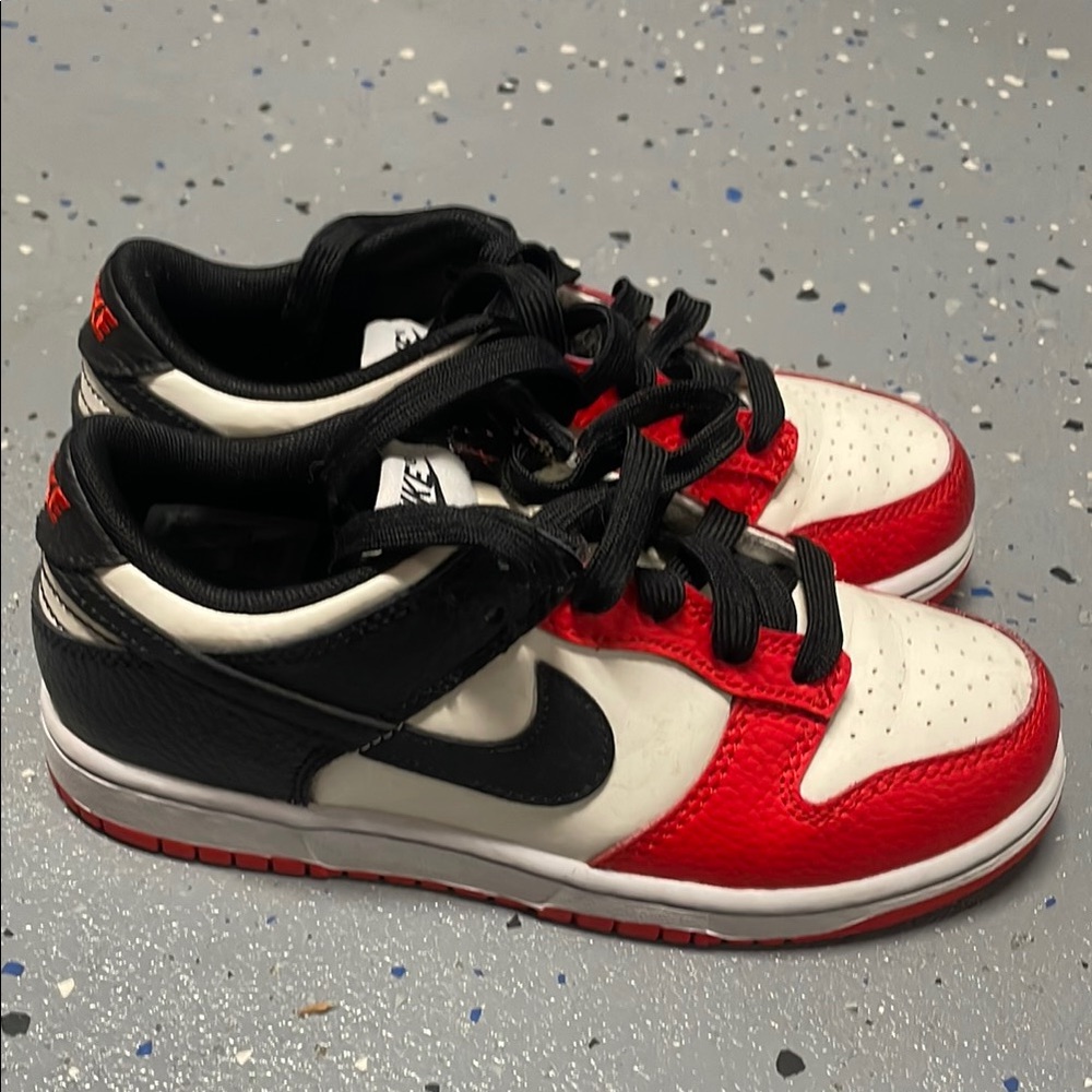 Nike Kids Sneakers in White, Red, and Black